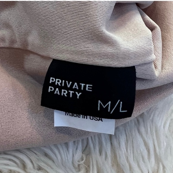 NWT Private Party Red Mamacita Swimsuit - Size M/L - Picture 4 of 6